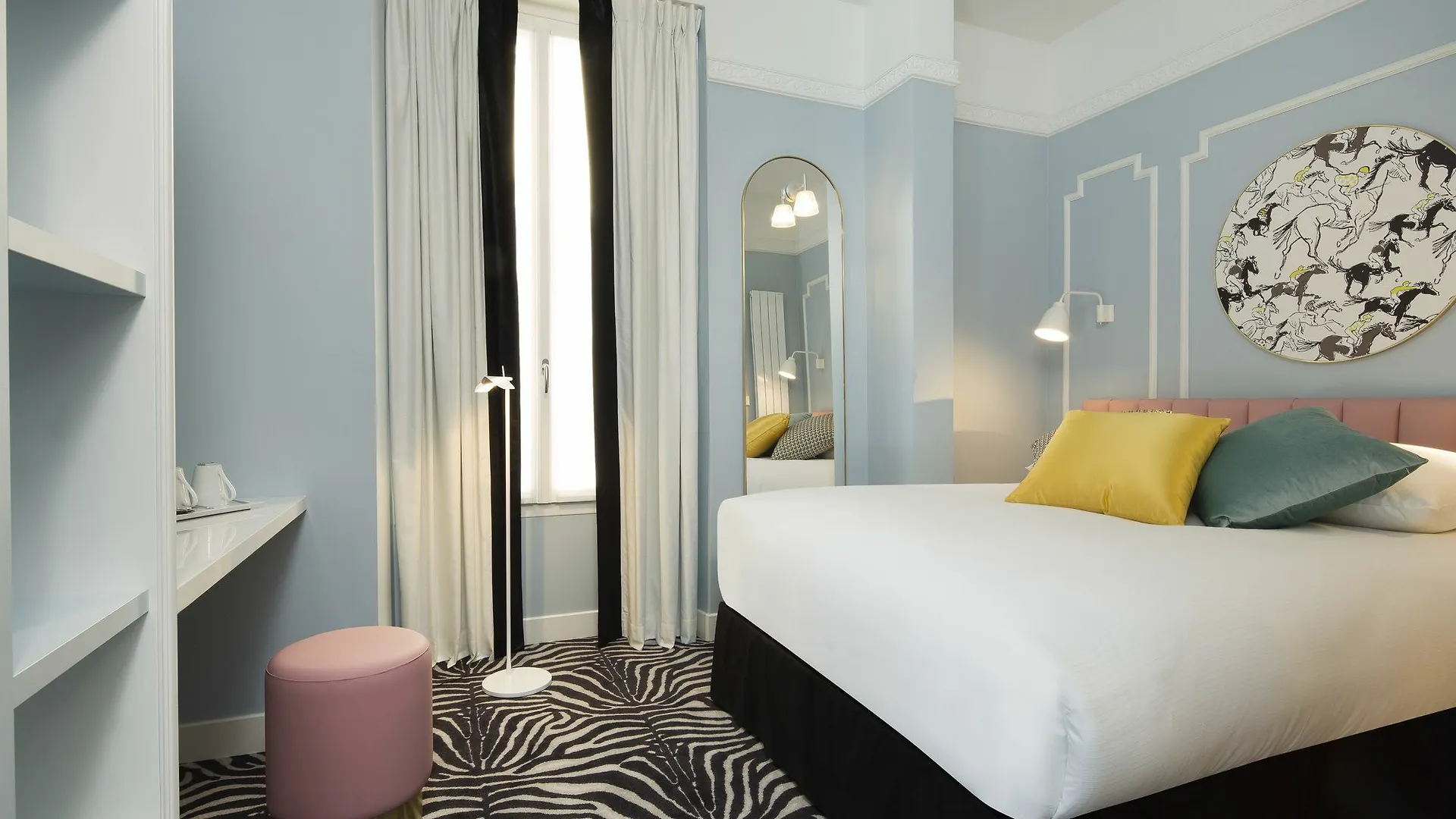 Pastel Hotel Paris